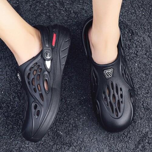 2021 New Men Women Indoor and outdoor Summer Casual Sandal Breathable Padded Beach Shoes Solid Flat Bath Slippers Plus Size