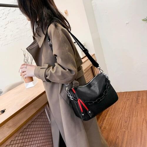 Female Shoulder Bag Fashion Wide Shoulder Strap Soft Small Women Bag Genuine Leather Crossbody Bags Women Famous Brand