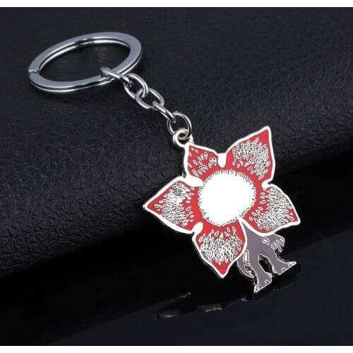 Stranger Things Demogorgon Monster Keychain Cannibal Flower Peandant Key Chain for Women Men Choker Keyring Jewelry