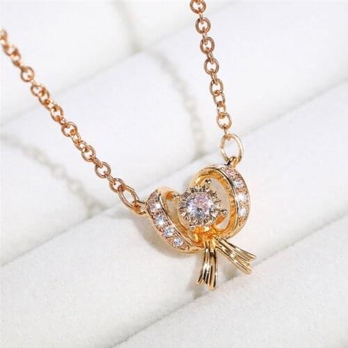 Huitan Novel Design Womens Necklace Gold Color/Silver Color Bridal Pendant Necklace for Wedding Engagement Party Trendy Jewelry