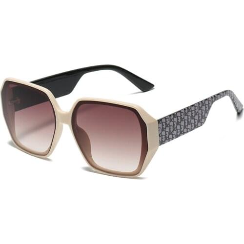 2021 New Square Sunglasses Women Vintage Designer Big Frame Luxury Sun Glasses Fashion Classic Female Eyewear UV400 Oculos