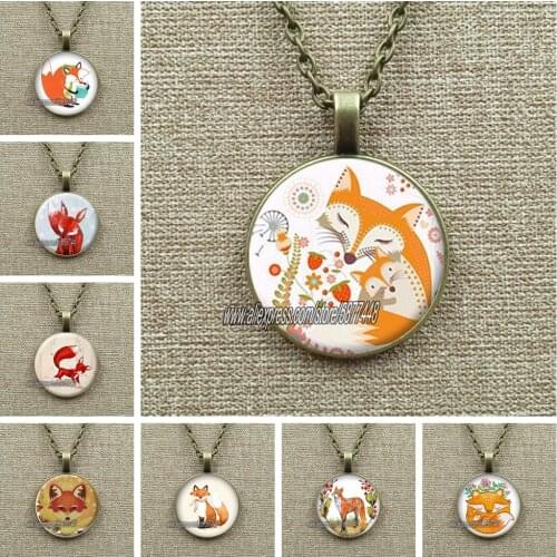 Cute Fox In Flowers Pendant Choker Statement Round Necklace for Women Dress Accessories Fashion Jewelry Glass Necklace