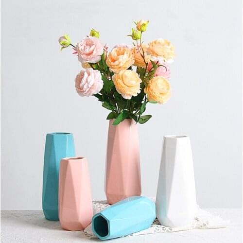 Nordic Simple Vase Home Desktop Ornament Vases Living Room Ceramic Wedding Decor Vase Modern Office Accessories Art Flowers Pot