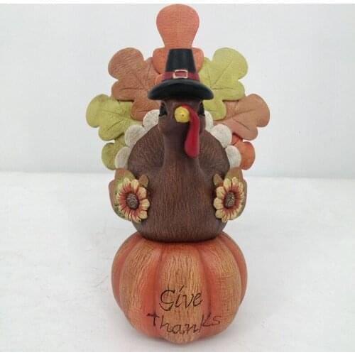 Resin Turkey on Pumpkin Statue Ornament Thanksgiving Figurines Autumn Fall Harvest Dining Tablet Decoration Halloween Christmas