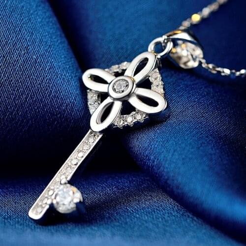 LIAMTING Authentic Sterling Silver Key Pendant Necklace With White CZ For Women Fashion Silver Jewelry Key Charms Chains VA025