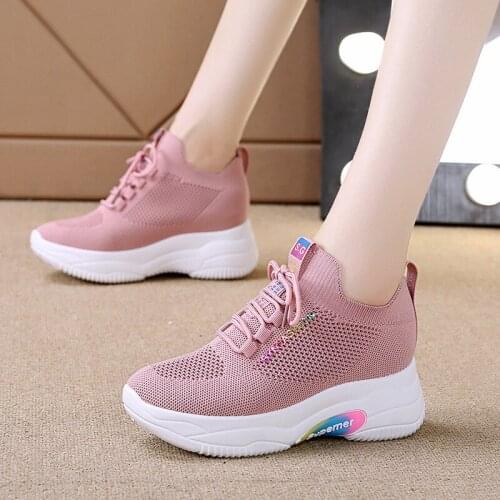 Autumn Womens Shoes 2020 New Womens Mesh Breathable Net Red Womens Shoes Flying Woven Casual Fashion Platform Womens Shoes