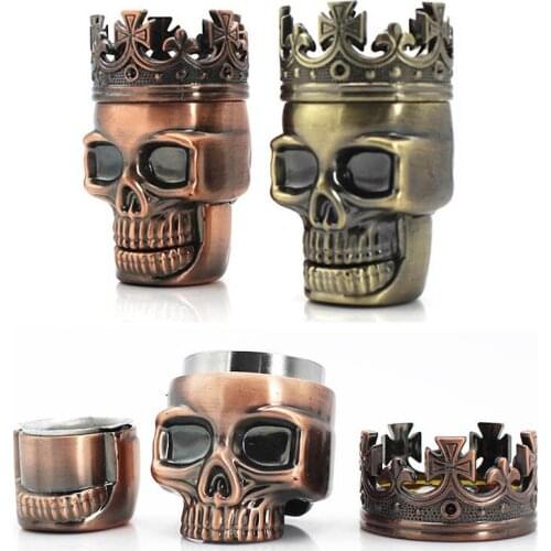 1Pcs Metal Hand Muller Spice Herb Grinder Tabacco Accessories Tobacco Crusher King Skull Shape 3 Layers Crushers Smoke Grinders