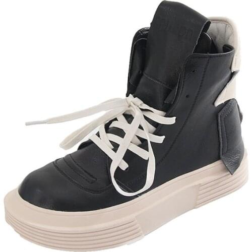 2020 new flat leather short boots net red wild plus velvet womens boots Martin boots platform boots