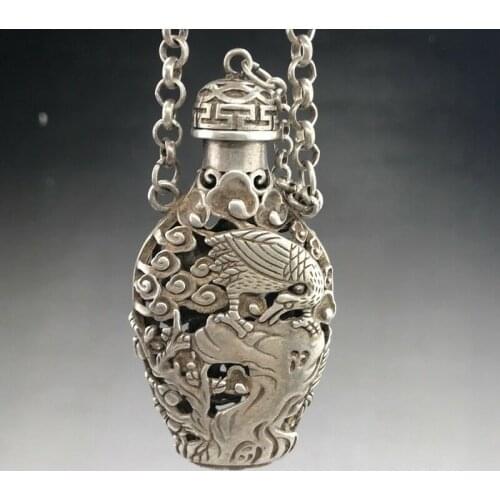 OLD CHINESE TIBETAN SILVER SNUFF BOTTLE HANDMADE HOLLOW EAGLE Parrot sachet
