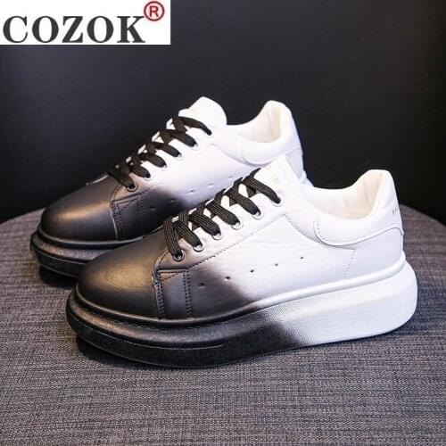 Spring New Casual Shoes Woman Sneaker Platform Fashion New Woman Color Matching Lace Up Comfortable Vulcanized Shoes Woman Shoes