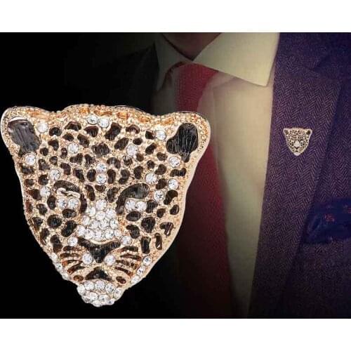 New Design Charm Rhinestone Retro Hollow Leopard Head Brooches For Man Fashion Jewelry Luxurious Male Ornaments