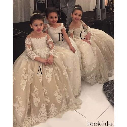 Luxurious Lace Flower Girl Dresses Sheer Neck Long Sleeves Little Girl Wedding Dresses Vintage Communion Pageant Dresses Gowns