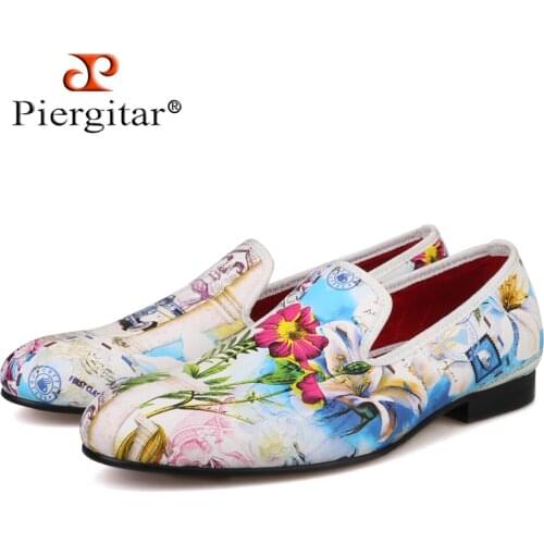 Piergitar new style flower pattern printing white colors men loafers wedding and party men dress shoes male smoking slippers