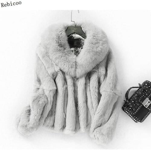 Luxury Fake Fluffy Fox Fur Jackets &Coats With Fox Fur Collar For Ladies Short Fox Fur Outerwear In Fur Garments