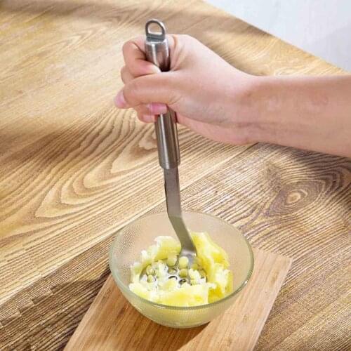1PC Stainless Steel Potato Masher Vegetable Mash Ricer Fruit Hand Press Kitchen Tools