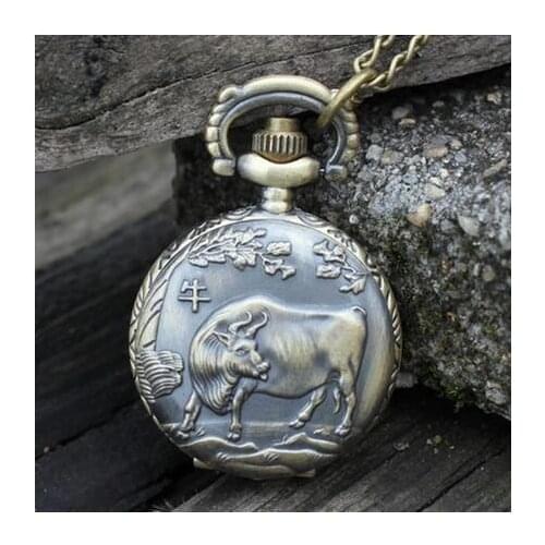 New antique Bronze alloy quartz pocket watch design cow pattern Sweater chain unisex Necklace pocket watch