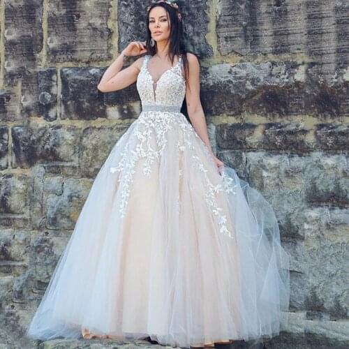 2021 V-Neck Appliques Lace Beads Backless A-Line Tulle Wedding Dress Bridal Gowns Robes De Mariées Vestidos De Novia