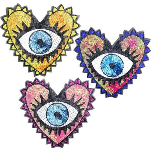 1Pcs Fashion Sequins Heart shaped eyes Embroidery Patches for T-shirt Iron on Stripes Appliques Clothes Stickers Clothing Badges