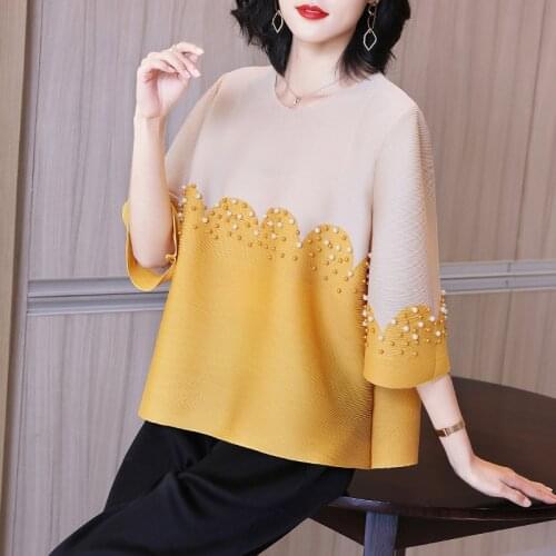 Lady Loose Hit The Color Beading T-shirt Miyak Pleated O-Neck Three Quarters Sleeve Large Size Casual Elegant Top Women Clothes