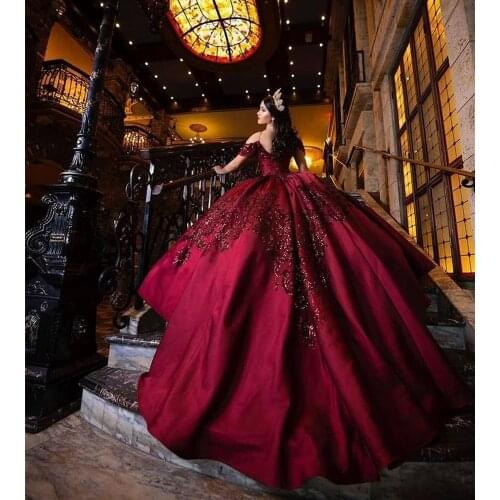 2021 Burgundy Ball Gown Quinceanera Dresses Sequins Applique Off Shoulder Sweet 16 Dress vestido de 15 anos XV Bridal Boutique