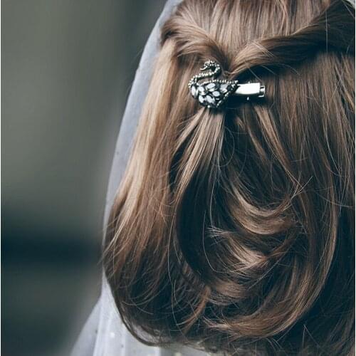 New Stylish And Elegant Black Swan High-End Rhinestone Bangs Clip Luxury Hairpin Wedding Party Accessories
