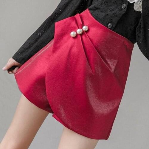 2020 Korean Style Womens Ladies High Waisted Fashion Pearls Pleated Red White Black Shorts , Casual Shorts Skirts for Woman