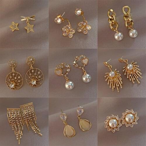 Fashion Trendy earrings flowers Dangle earrings for women Vintage creative temperament contracted woman stud earrings jewelry