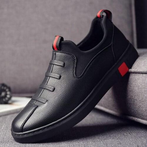 New Fashion Male Black leather flats Shoes Men Loafers Shoes Korea Flats driving boat Shoes men casual sneaker shoes LM-10