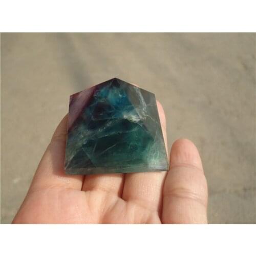70g Natural Green Fluorite Quartz Crystal Pyramid Healing China PA1062