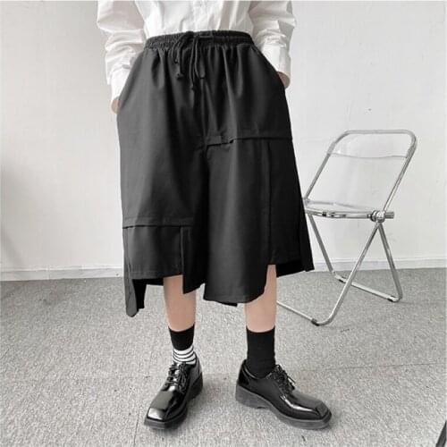 Summer dark personality niche asymmetric deconstruction design mens loose casual shorts trend mens Capris