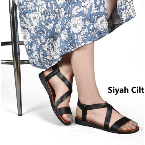 Womens Sandals / Womens Casual Daily Slippers Sandals women cross strap flats ladies open toe shoes summer women casual plus