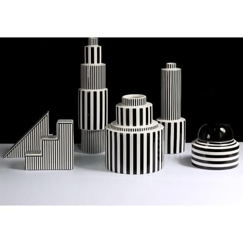 Nordic Creative Ceramics Simple Luxury Black and White Striped Vase Decoration Living Room TV Cabinet Home Decorat Ornaments