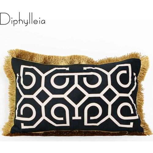 Diphylleia European Style Luxury Sofa Cushion Cover Retro Art Geometric Luxury Tassel Exclusive Design Pillow Case For Bedroom