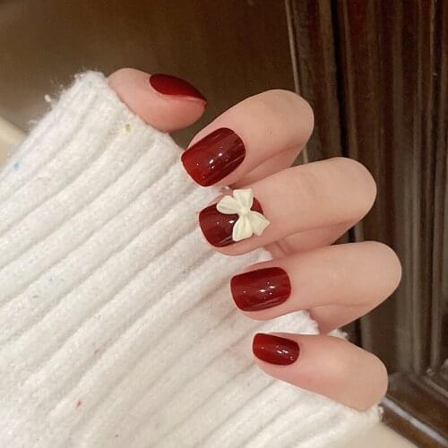 24pcs Fake Nails With Glue Burgundy Diamonds Wear Short Square Paragraph Fashion Manicure Patch False Nails Wearable Nail DL