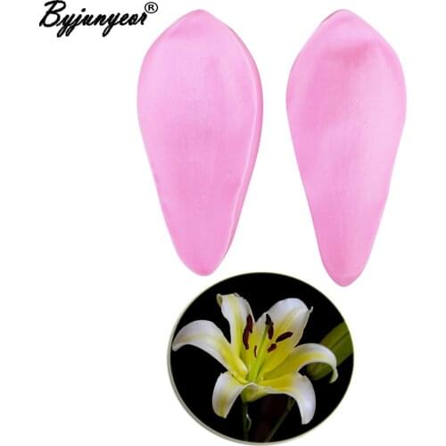 M979 Lily Flower Petals Silicone Mold Cake Decorating Tools Kitchen Accessories Sugar Clay Fondant Moulds Baking Tools