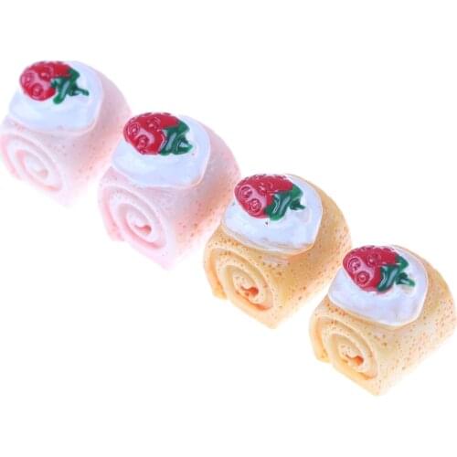 5pcs Strawberry Cake, Adorable Miniature Cakes, Resin Cabochons, Crafts Making DIY Kitchen Toy For Phone Decoration