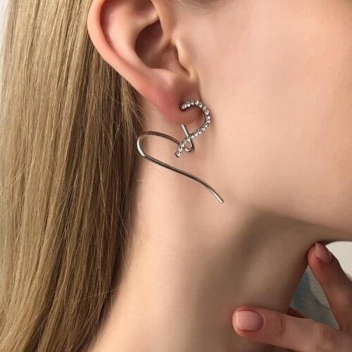 2021 New Design Temperament Love Inlaid Crystal Heart-shaped Earrings Female Simple Fashion Girl Wedding Birthday Jewelry Gift