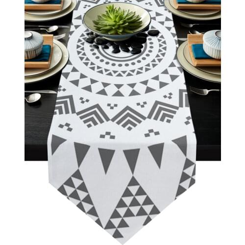 Mandala Flower Boho Style Table Runners Modern Home Kitchen Dining Tablecloths Wedding Party Table Decoration Table Runner