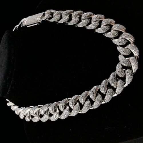 New cats eye Cuban Necklace