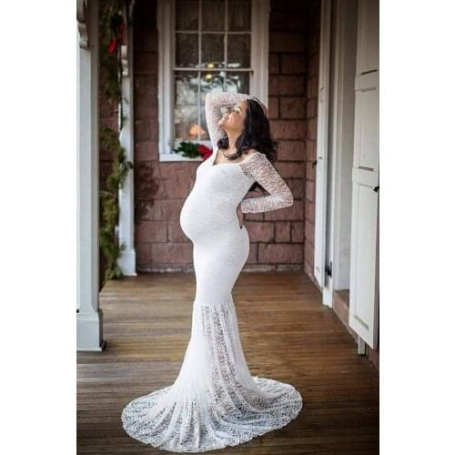 2021 The spring and autumn period and the sweet dress lace pregnant women led a word photography