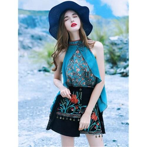 Female Tops 2021 New Vintage Loose Tee Summer Womens Print Strapless Sleeveless Shirt Ethnic Style T-Shirt Hanging Neck
