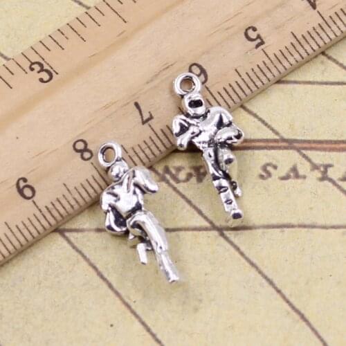 25pcs Charms Soccer Sporter Football Player 22x13mm Antique Silver Color Pendants Making DIY Handmade Tibetan Finding