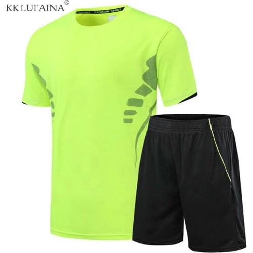 Two Piece Set Men Short Sleeve T Shirt Cropped Top+Shorts Mens Tracksuits New Causal Sportswear male joggers Tops Short Trouser