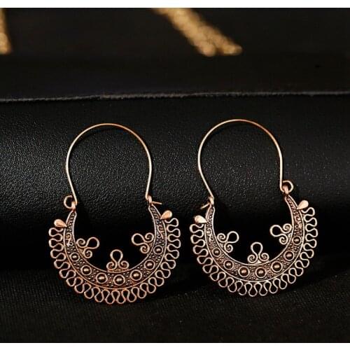 Fashion Gold Color Semicircle Flower Dangle Earrings For Women Vintage Carved Earrings Orecchini Etnici