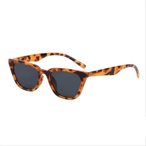 New Fashion Trendy Cat Eye Sunglasses Women Classic Brand Design Men Metal Frame Retro Glasses Unisex Sun Mirror Uv400