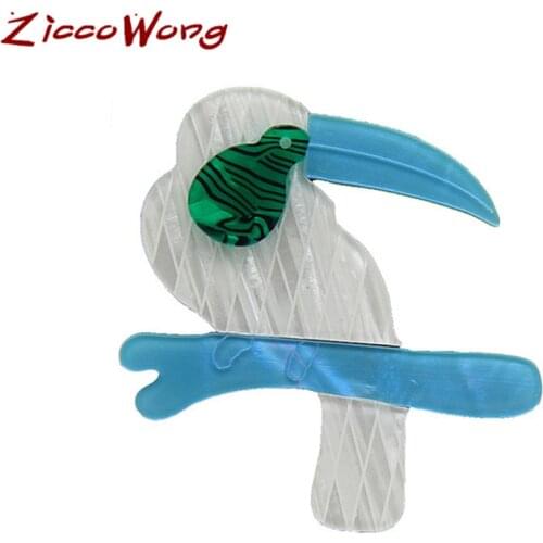 SexeMara New Animal Acrylic Woodpecker Brooch And Pin For Girls Women Lovely Resin Brooch Dress Accessory Friendship Gifts