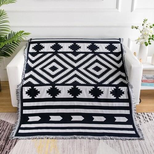 Bohemian Thread Blanket for Bed Sofa Tapestry Tassel Bedspread for Women Men Black and White Travel Portable Towel Throw Blanket