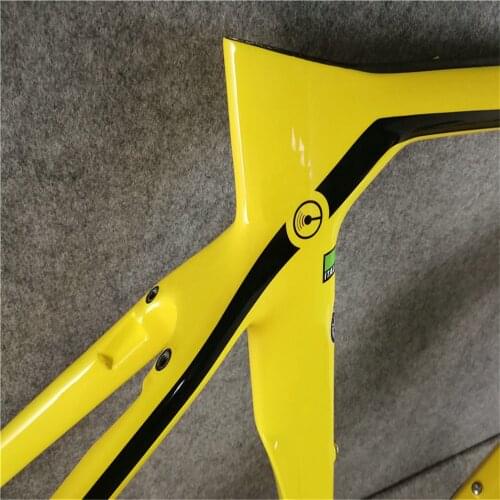 XR4 frame Yellow taiwan made Carbon Frame Road Bike T1100 UD Carbon Bicycle Frame with Seatpost+Fork+Clamp+Headset