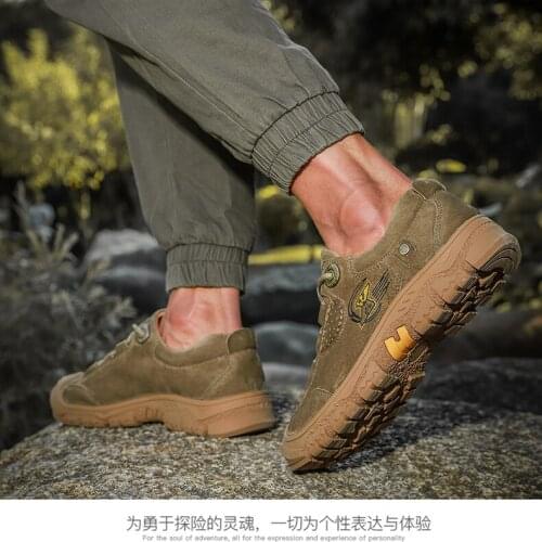 2020 Fashion Sneakers Men Genuine Leather Shoes Casual Lace-up Breathable Fashion Flat Men Shoes Comfortable Fitness shoes