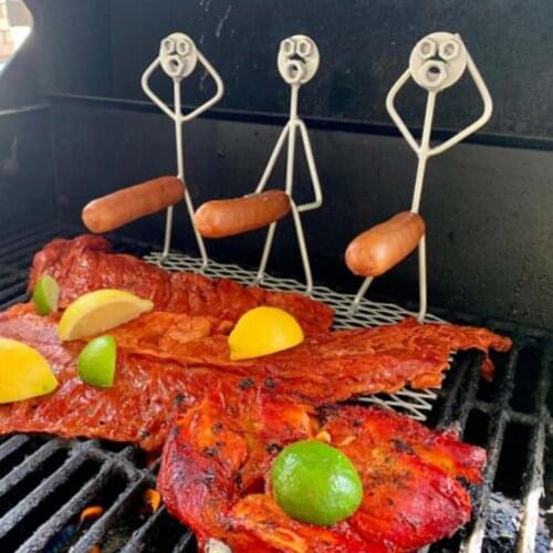 Roasting Rack Funny Heat-resistant Metal Sturdy Grill Hot Dog Sausage Stand Skewer for Barbecue Sausage Stand Skewer